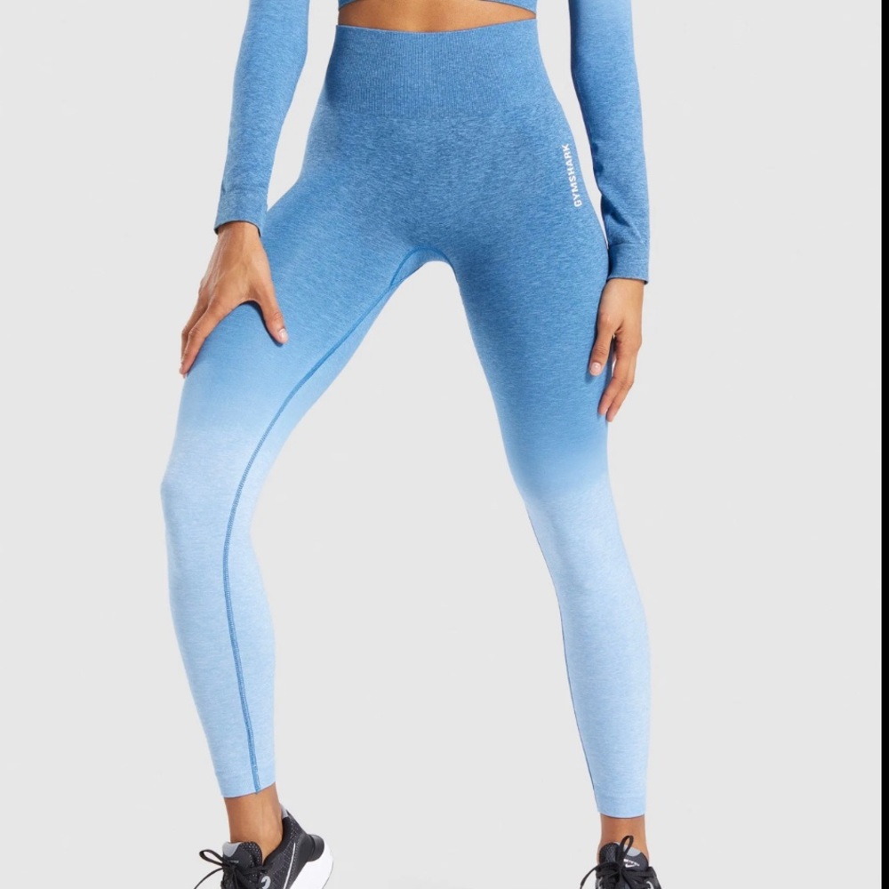 GYMSHARK OMBRÉ SEAMLESS SIZE SMALL
